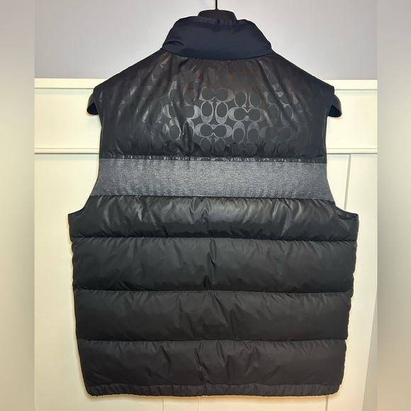 Coach monogram down puffer vest - Picture 2 of 16